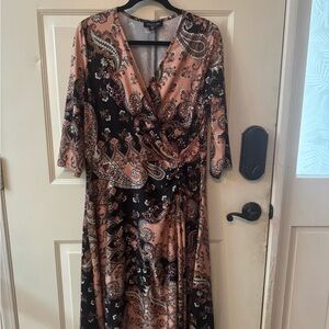 Perceptions Black and Pink Paisley Long Sleeve Dress